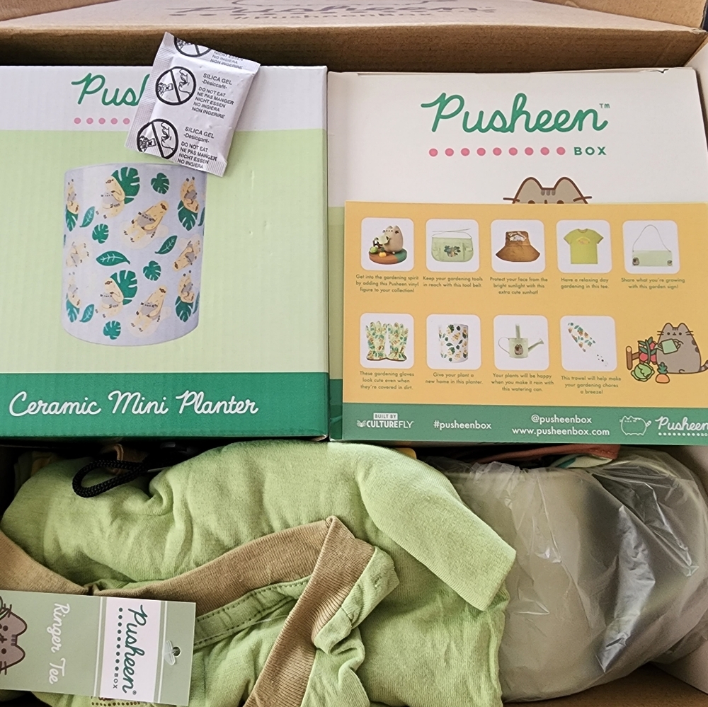 Spring 2022 Pusheen Box 3XL New in Box